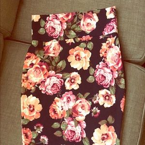 Women’s Floral Skirt